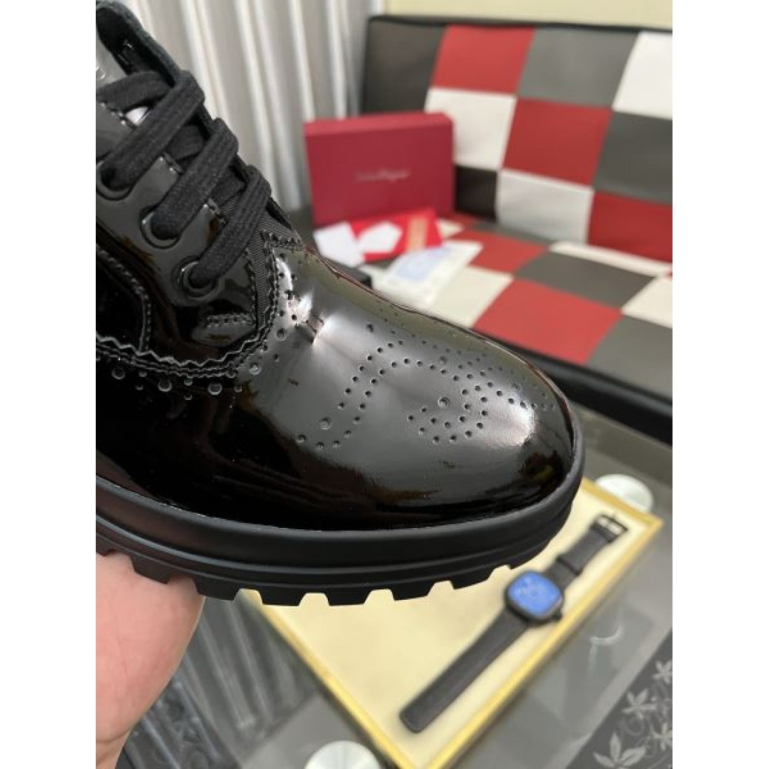 ウィングチップ レースアップ ボリュームソール Salvatore Ferragamo サルヴァトーレフェラガモ コピー ビジネスシューズ