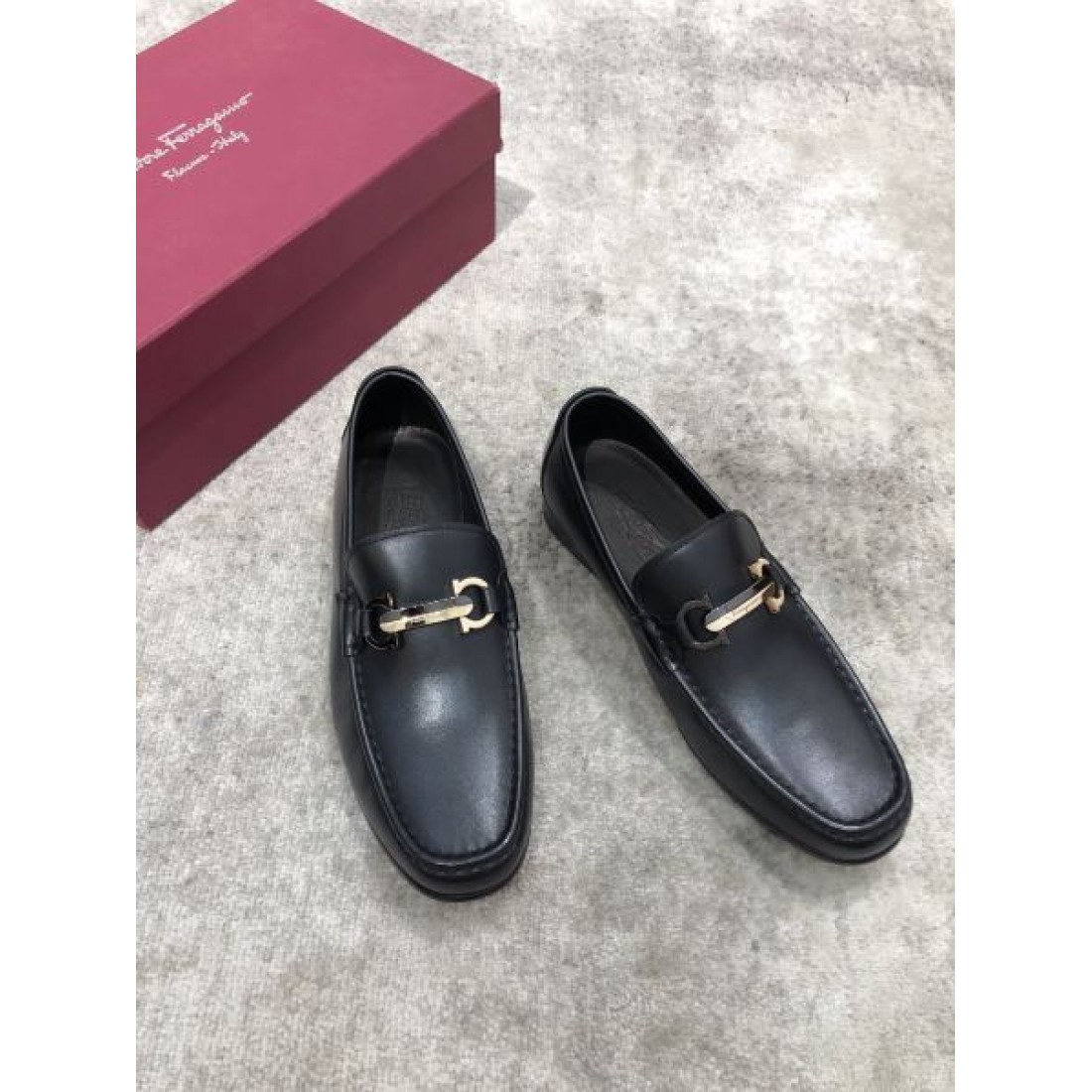 ガンチーニアクセント ドレスローファー エレガントスタイル Salvatore Ferragamo サルヴァトーレフェラガモ コピー ローファー