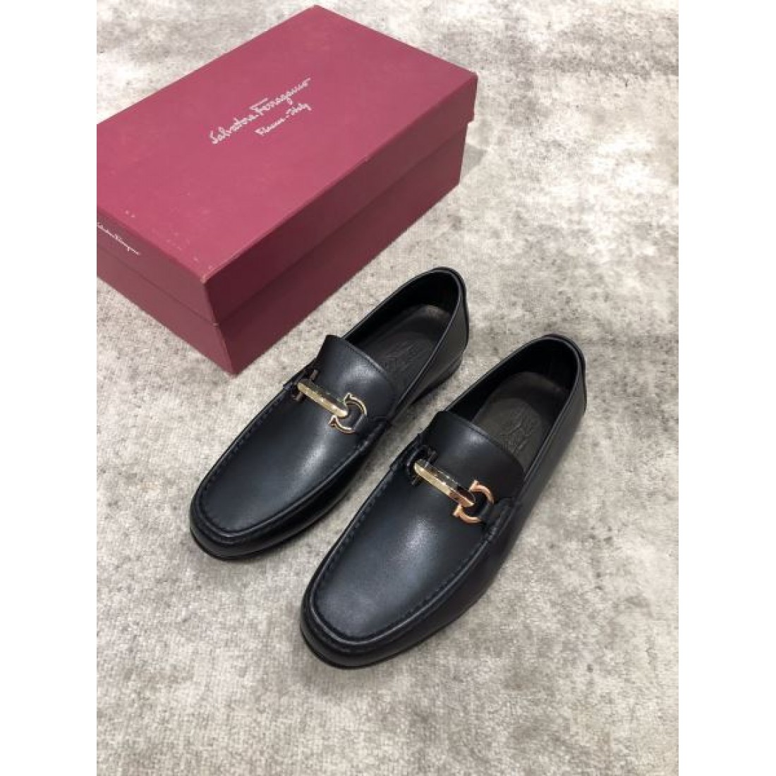 ガンチーニアクセント ドレスローファー エレガントスタイル Salvatore Ferragamo サルヴァトーレフェラガモ コピー ローファー