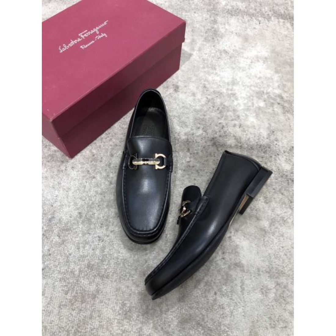 ガンチーニアクセント ドレスローファー エレガントスタイル Salvatore Ferragamo サルヴァトーレフェラガモ コピー ローファー
