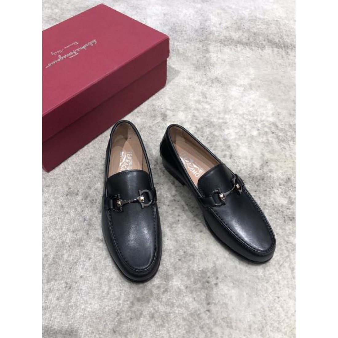ビットローファー エナメル調 ドレススタイル スリップオン Salvatore Ferragamo サルヴァトーレフェラガモ コピー シューズ