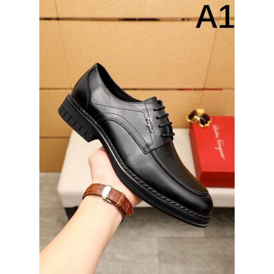 プレーントゥ レースアップ レザー調 ドレスシューズ Salvatore Ferragamo サルヴァトーレフェラガモ コピー ビジネスシューズ