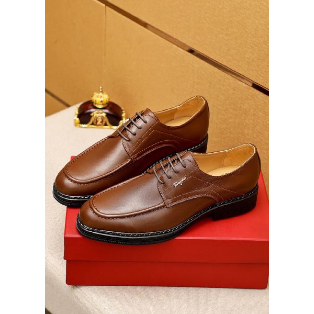 プレーントゥ レースアップ レザー調 ドレスシューズ Salvatore Ferragamo サルヴァトーレフェラガモ コピー ビジネスシューズ