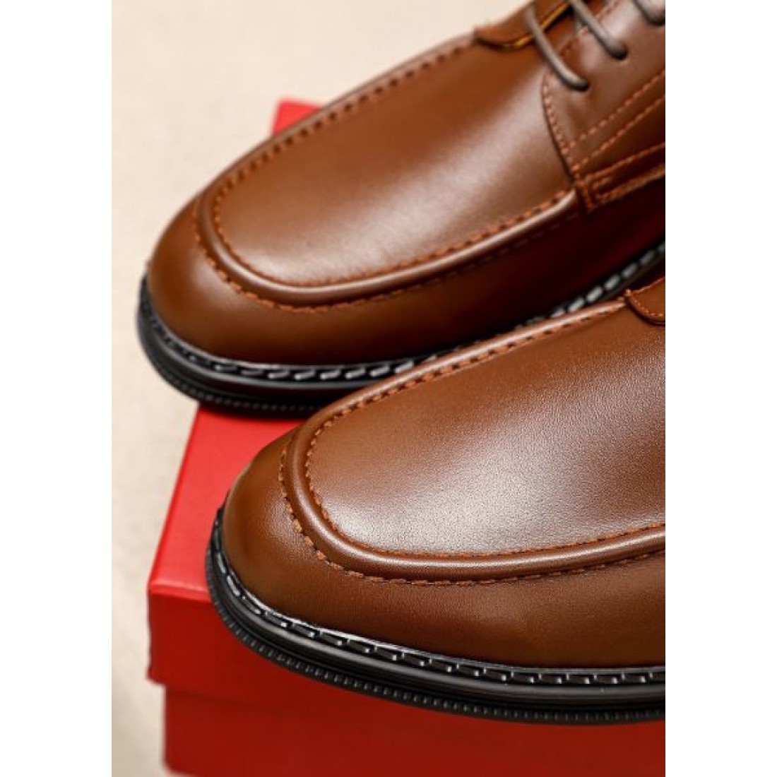プレーントゥ レースアップ レザー調 ドレスシューズ Salvatore Ferragamo サルヴァトーレフェラガモ コピー ビジネスシューズ