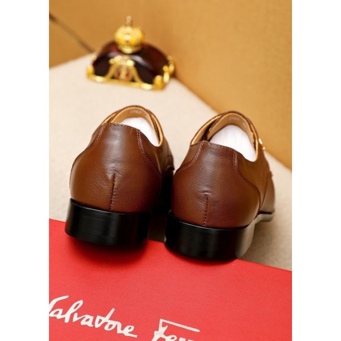 ブラック ステッチライン FERRAGAMO フェラガモ コピー ビジネスシューズ クラシックフォルム