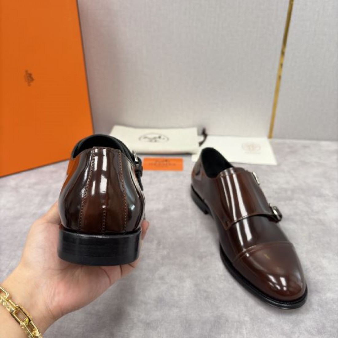 ダブルモンクストラップシューズ キャップトゥ HERMÈS エルメス コピー シューズ クラシックドレス 洗練フォルム 紳士スタイル