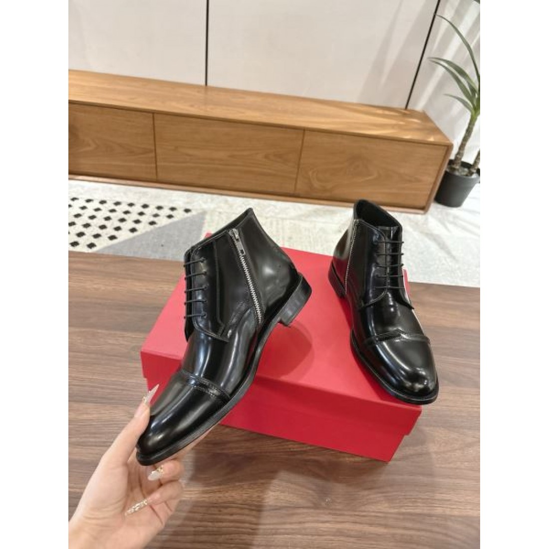 異素材コンビブーツ レトロエレガント こなれ感演出 着映え仕様 売れ筋候補 FERRAGAMO サルヴァトーレ フェラガモ コピー ブーツ