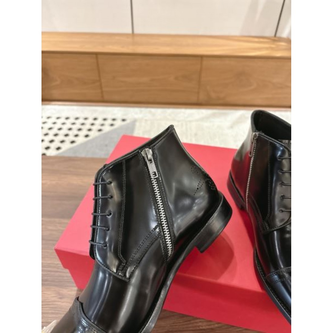 異素材コンビブーツ レトロエレガント こなれ感演出 着映え仕様 売れ筋候補 FERRAGAMO サルヴァトーレ フェラガモ コピー ブーツ