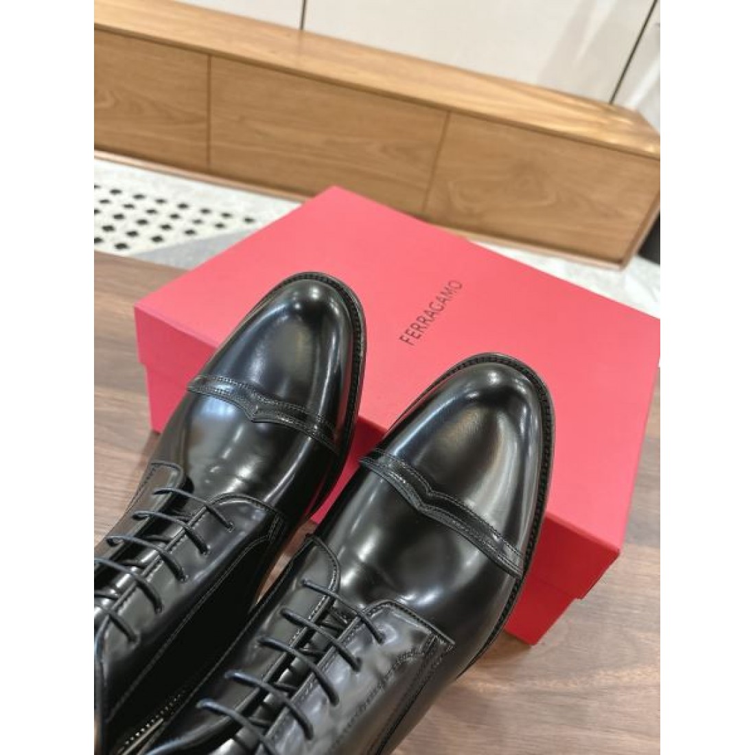 異素材コンビブーツ レトロエレガント こなれ感演出 着映え仕様 売れ筋候補 FERRAGAMO サルヴァトーレ フェラガモ コピー ブーツ