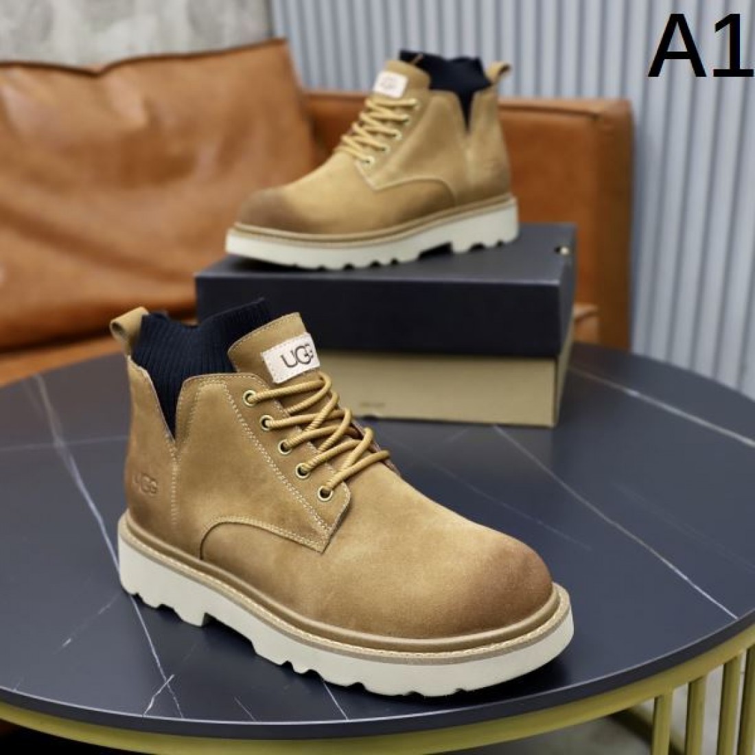UGG アグ コピー ワークブーツ キャメルブラウン スエード素材 厚底ラバーソール レースアップデザイン 防滑仕様 秋冬アウトドア