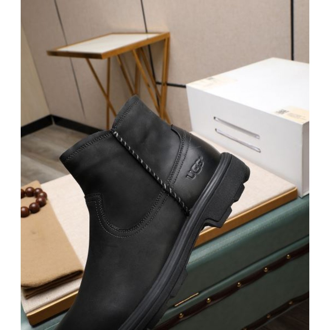 メンズ 本革調 防滑 ソフトレザー ショートブーツ UGG アグ コピー ブーツ クッション性 保温性 カジュアルシューズ