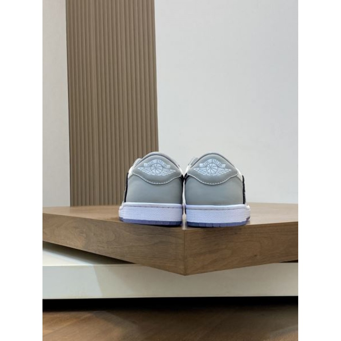  都会的 ミニマル 上質 DIOR ディオール コピー カジュアルシューズ 洗練