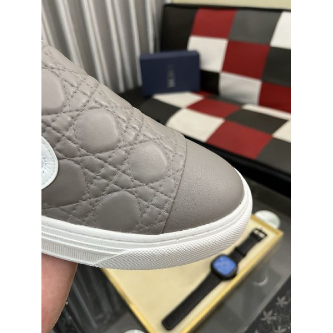 優雅 クラシカル 気品 DIOR ディオール コピー カジュアルシューズ 高級感