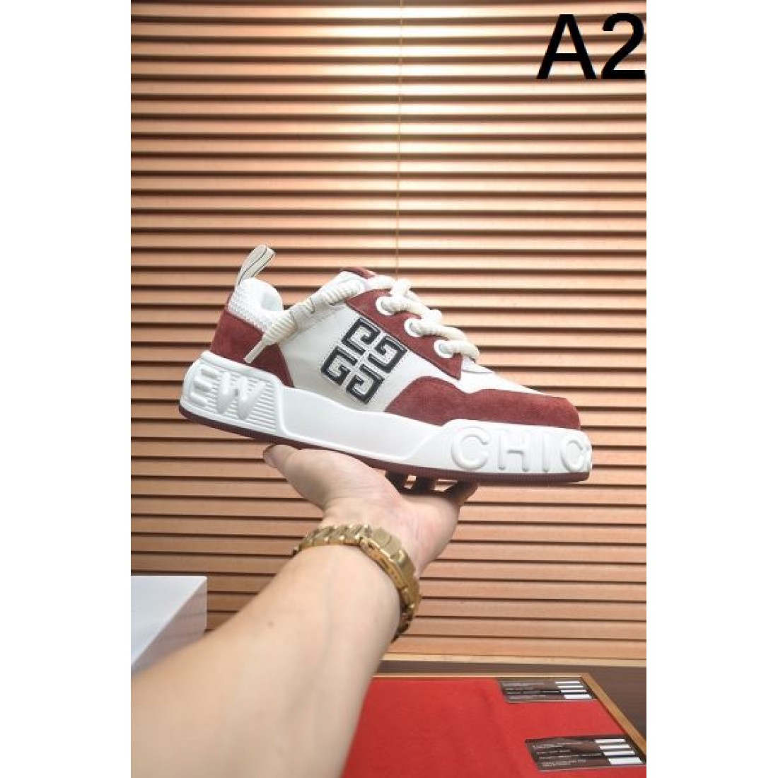  個性的 モダン GIVENCHY ジバンシィ コピー カジュアルシューズ 存在感 クール