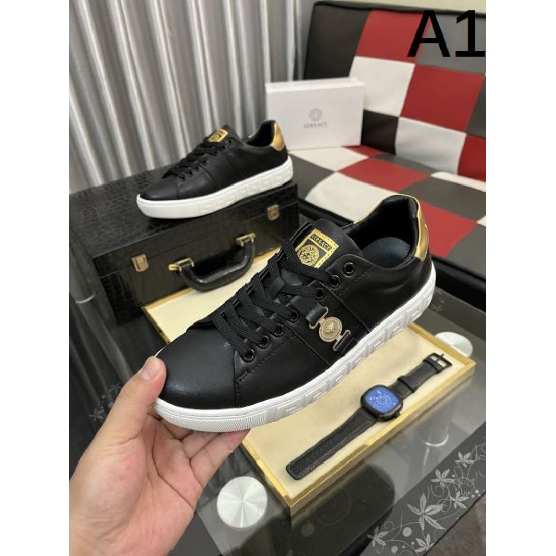 モダン 個性的 VERSACE ヴェルサーチェ コピー カジュアルシューズ クール 印象的