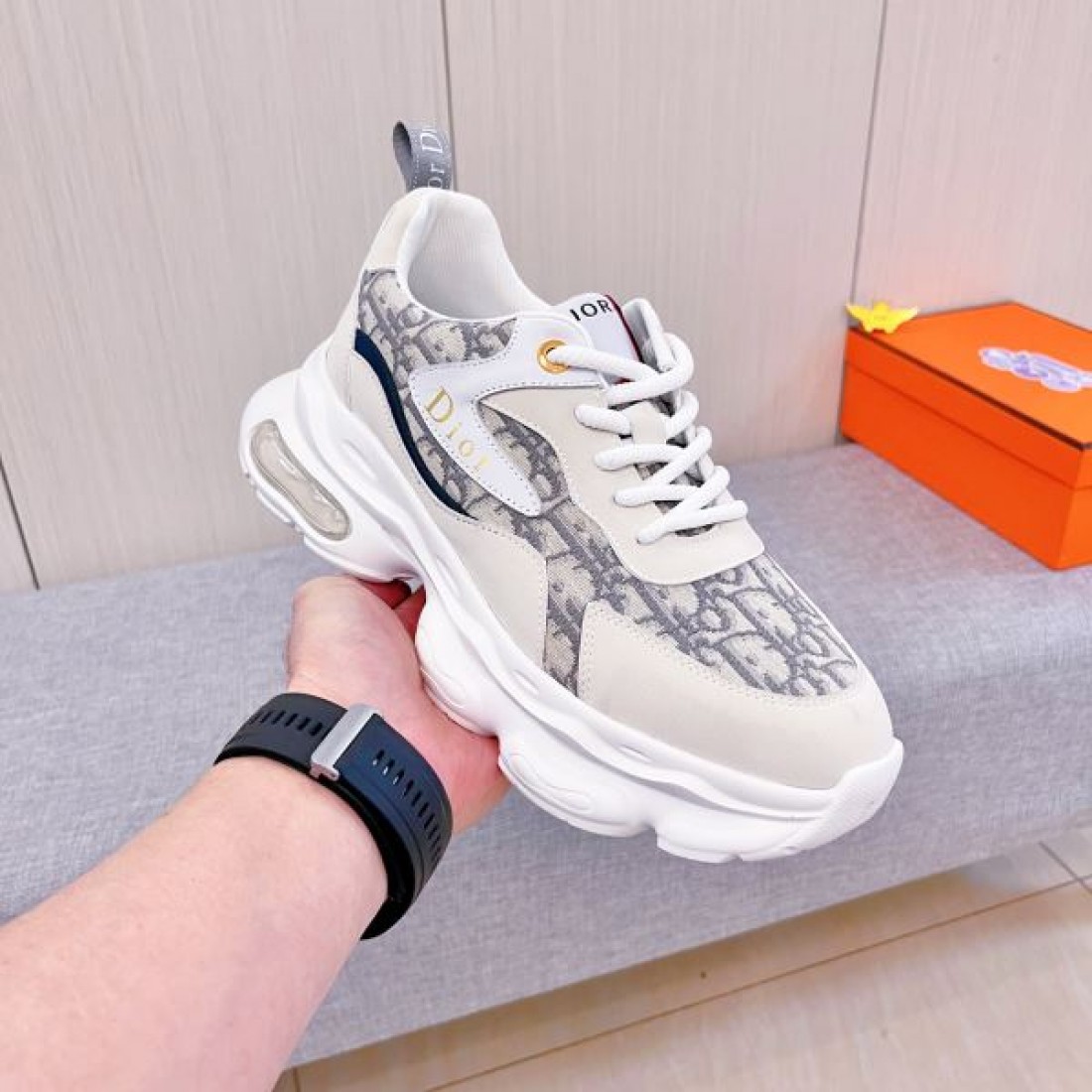 上品 定番 DIOR ディオール コピー スニーカー 高級感 安定感