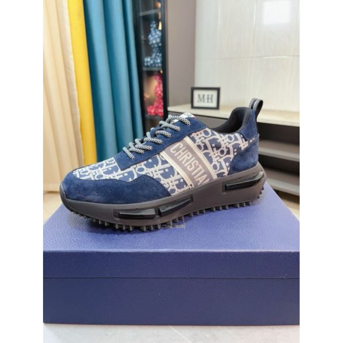 モダン 上質 DIOR ディオール コピー スニーカー スタイリッシュ 都会的