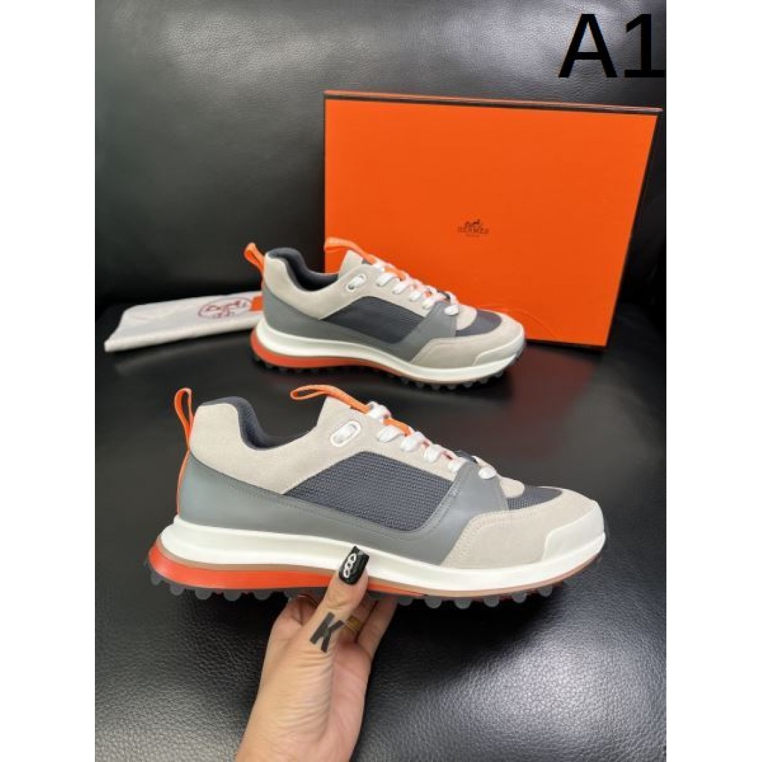  シンプル 上質 HERMES エルメス コピー スニーカー 端正 洗練