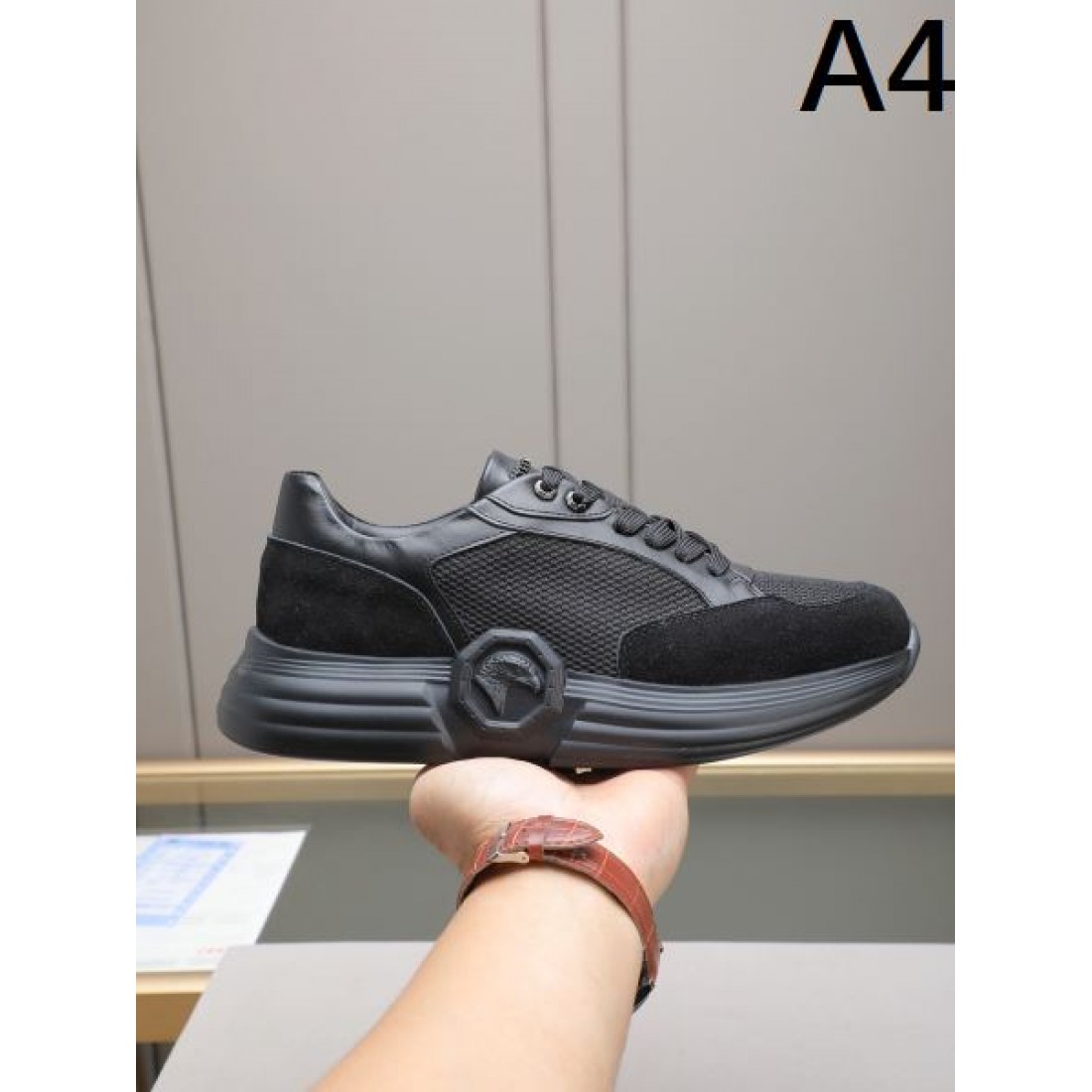  ワイルド モダン PHILIPP PLEIN フィリッププレイン コピー スニーカー クール 印象的