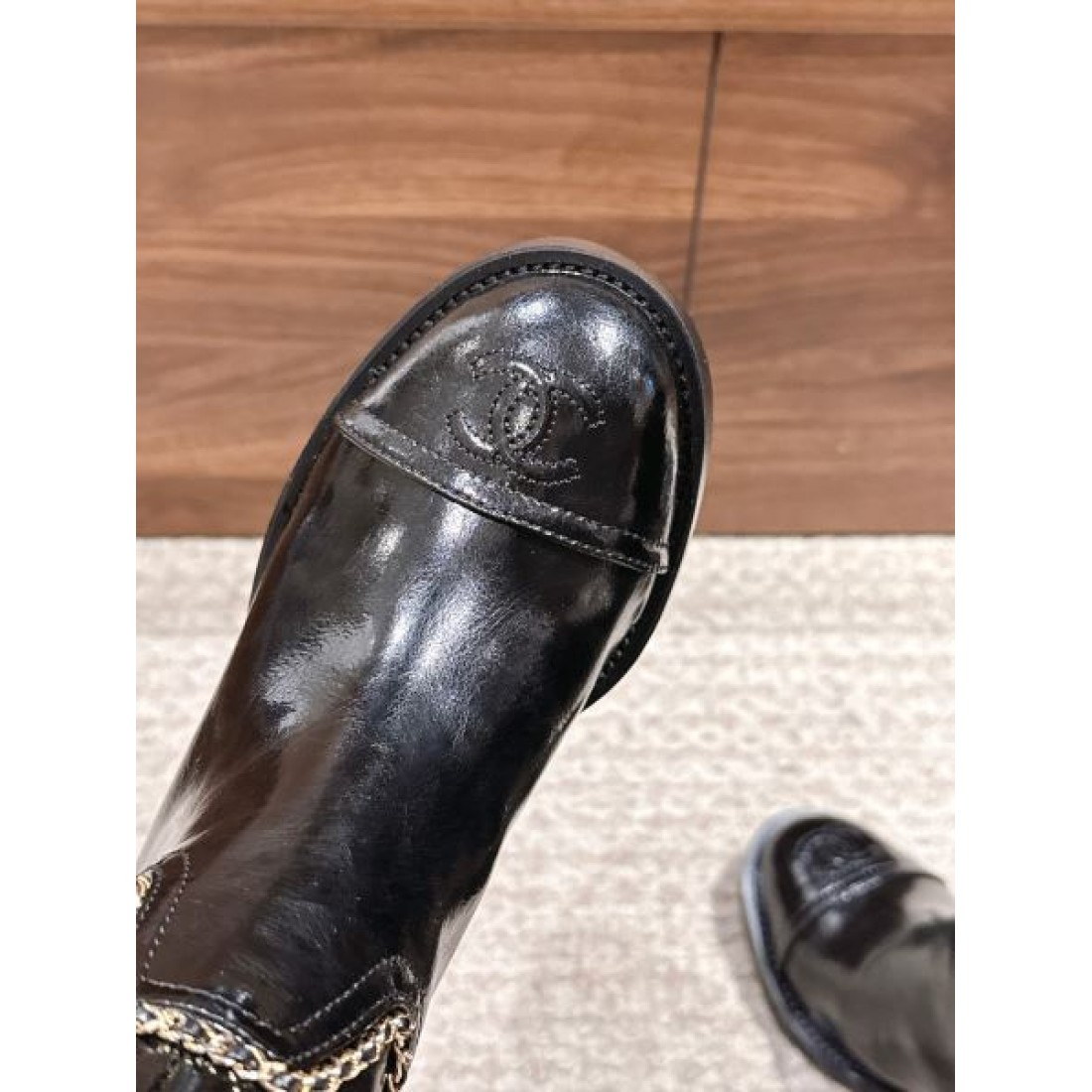 エレガント 上質 CHANEL シャネル スーパーコピー ブーツ 洗練 高級感
