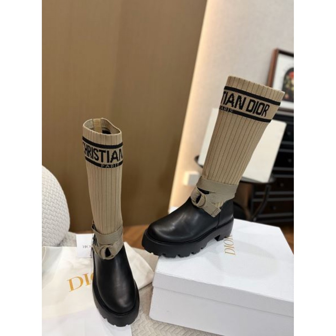 ラグジュアリー 王道 DIOR ディオール スーパーコピー ブーツ 存在感 洗練