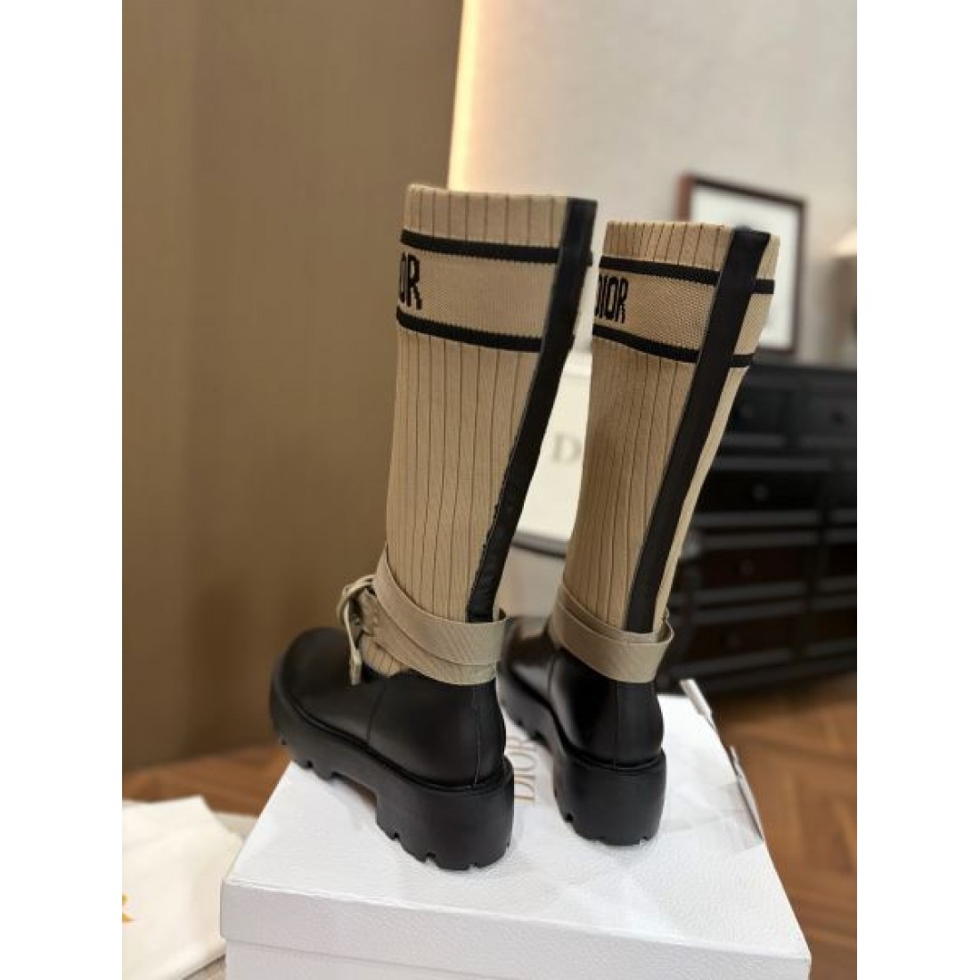 ラグジュアリー 王道 DIOR ディオール スーパーコピー ブーツ 存在感 洗練