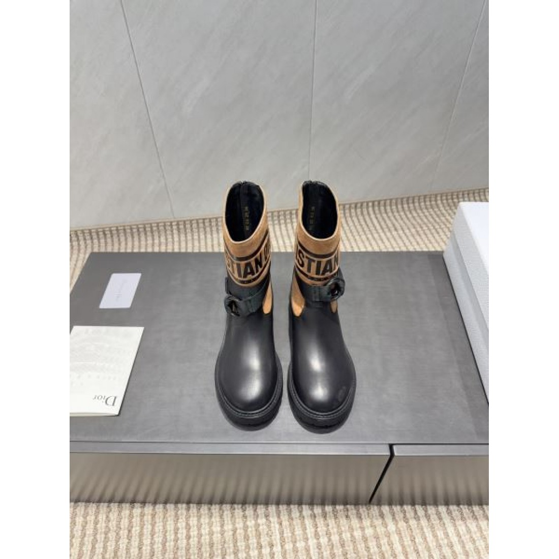 正統派 高品質 DIOR ディオール スーパーコピー ブーツ 上品 大人向け