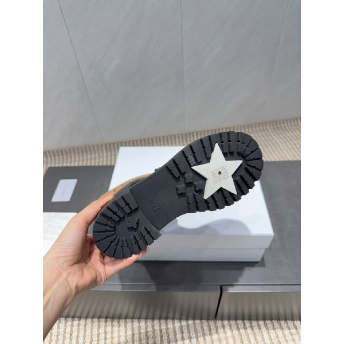 正統派 高品質 DIOR ディオール スーパーコピー ブーツ 上品 大人向け