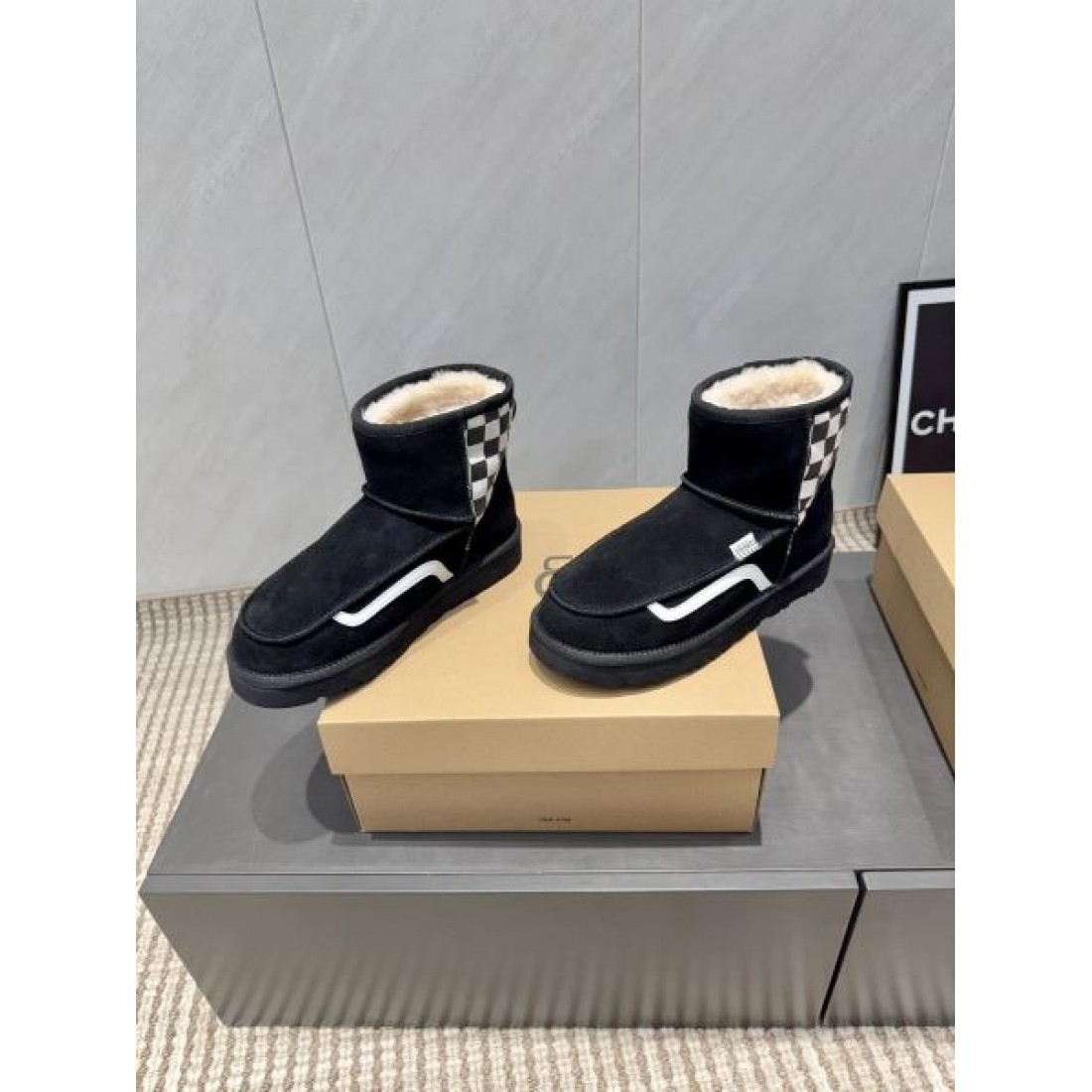 ムートンブーツ ショート丈 ボアライニング 防寒ブーツ デイリー主力 あったか UGG アグ コピー ブーツ レディース 人気モデル