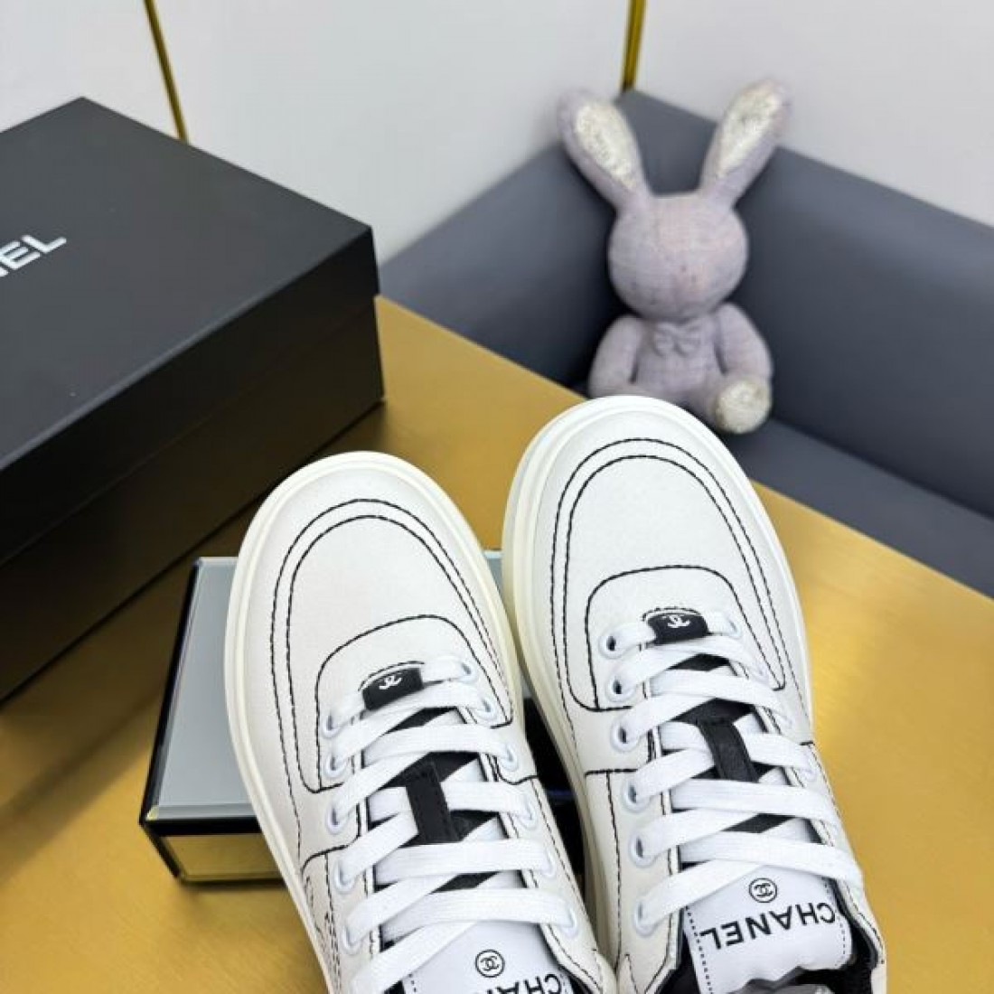 洗練 上質 CHANEL シャネル コピー カジュアルシューズ 大人向け 定評