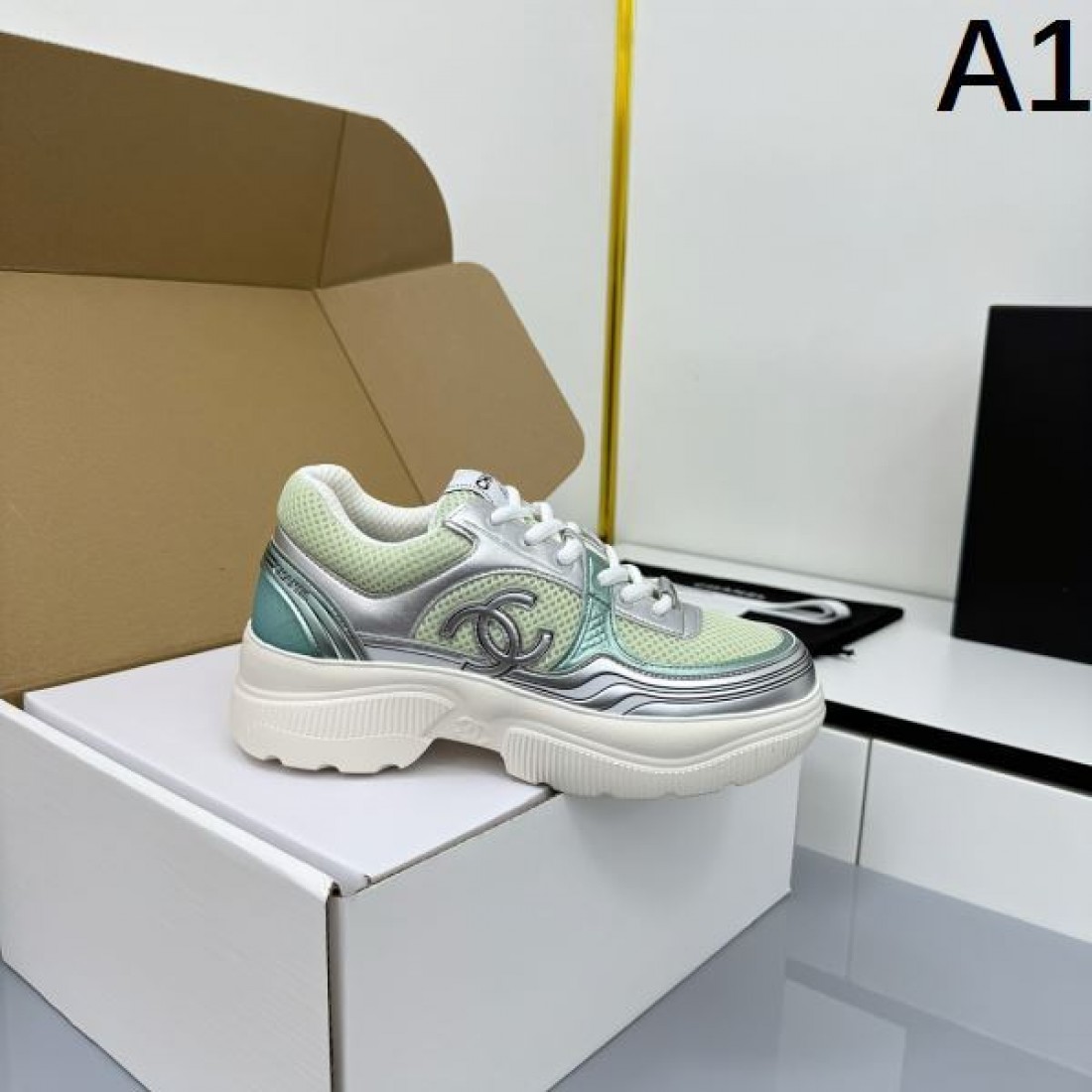 ラグジュアリー 定番 CHANEL シャネル コピー カジュアルシューズ 上品 人気