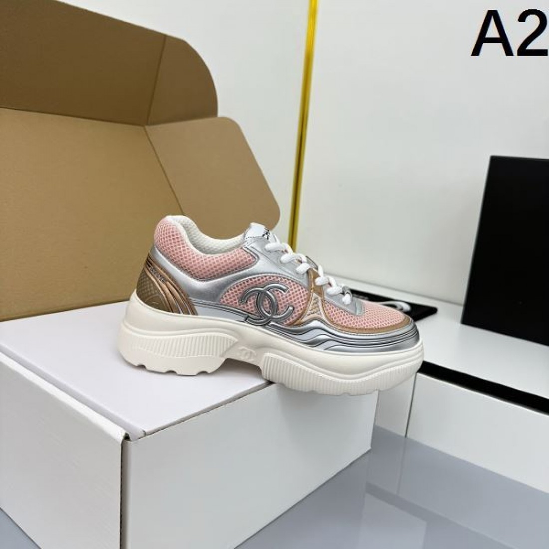  ラグジュアリー 定番 CHANEL シャネル コピー カジュアルシューズ 上品 人気