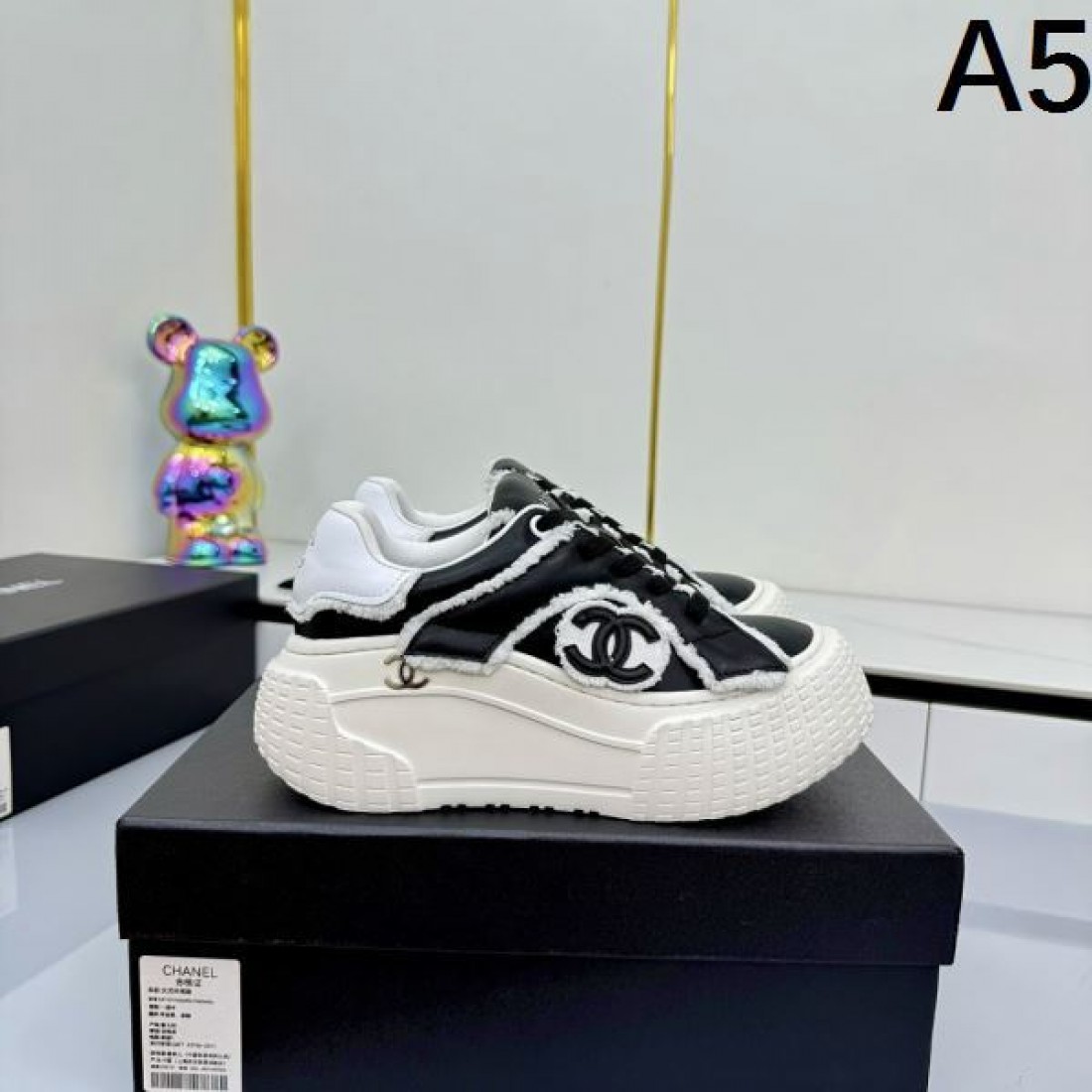 シンプル 上品 CHANEL シャネル コピー カジュアルシューズ 落ち着き 大人向け