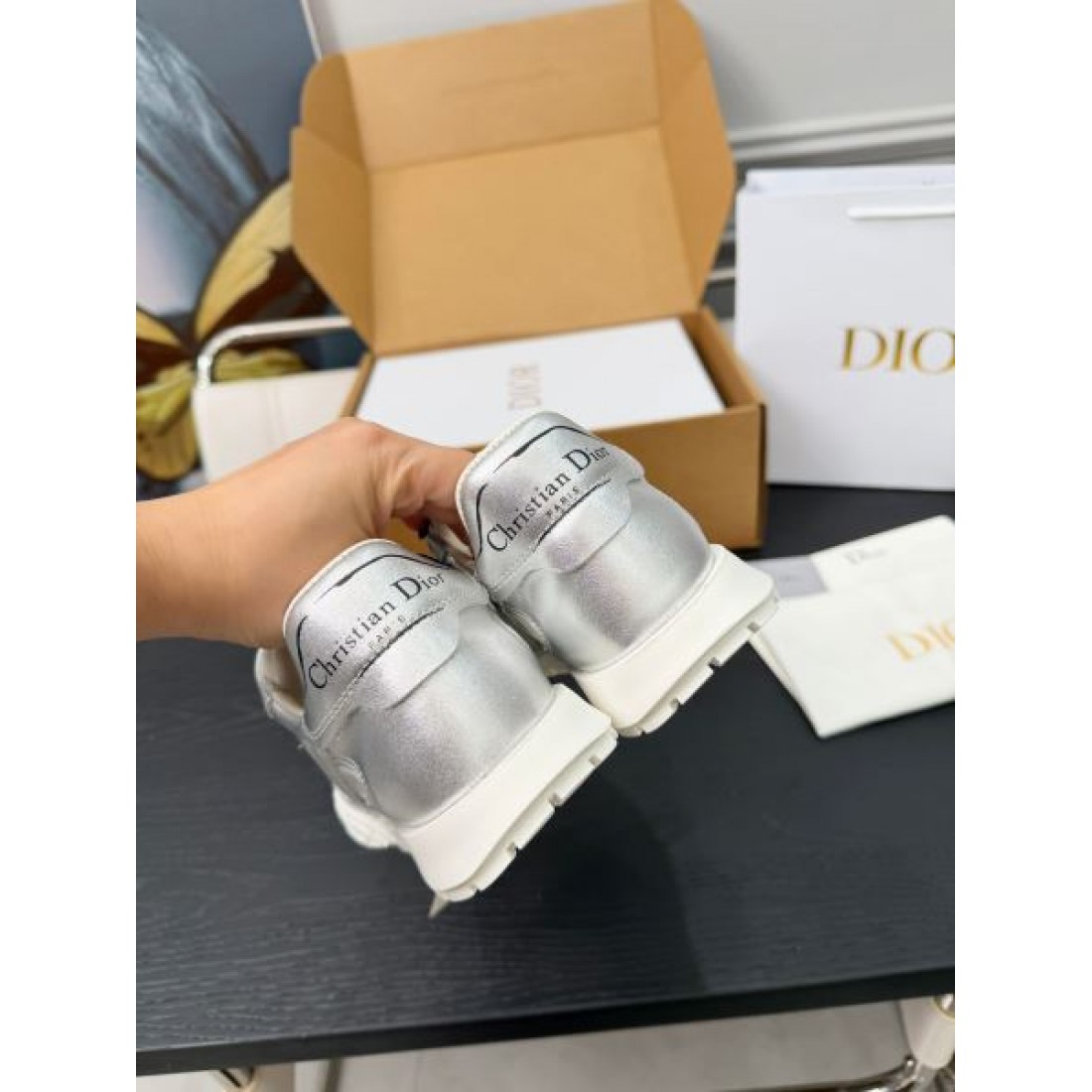 正統派 上質 DIOR ディオール コピー カジュアルシューズ 落ち着き 大人向け