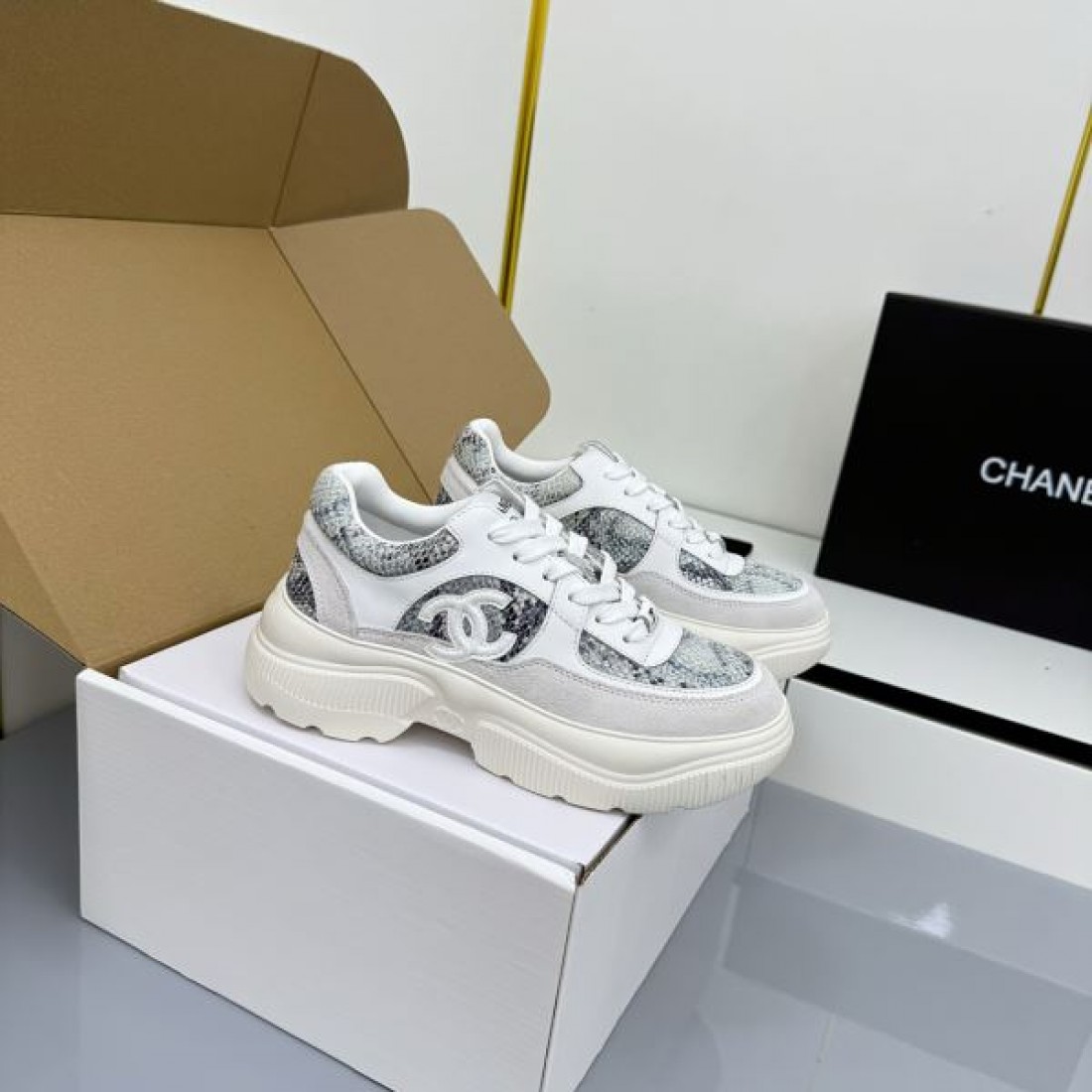 上質 定番 CHANEL シャネル コピー カジュアルシューズ 洗練 高級感