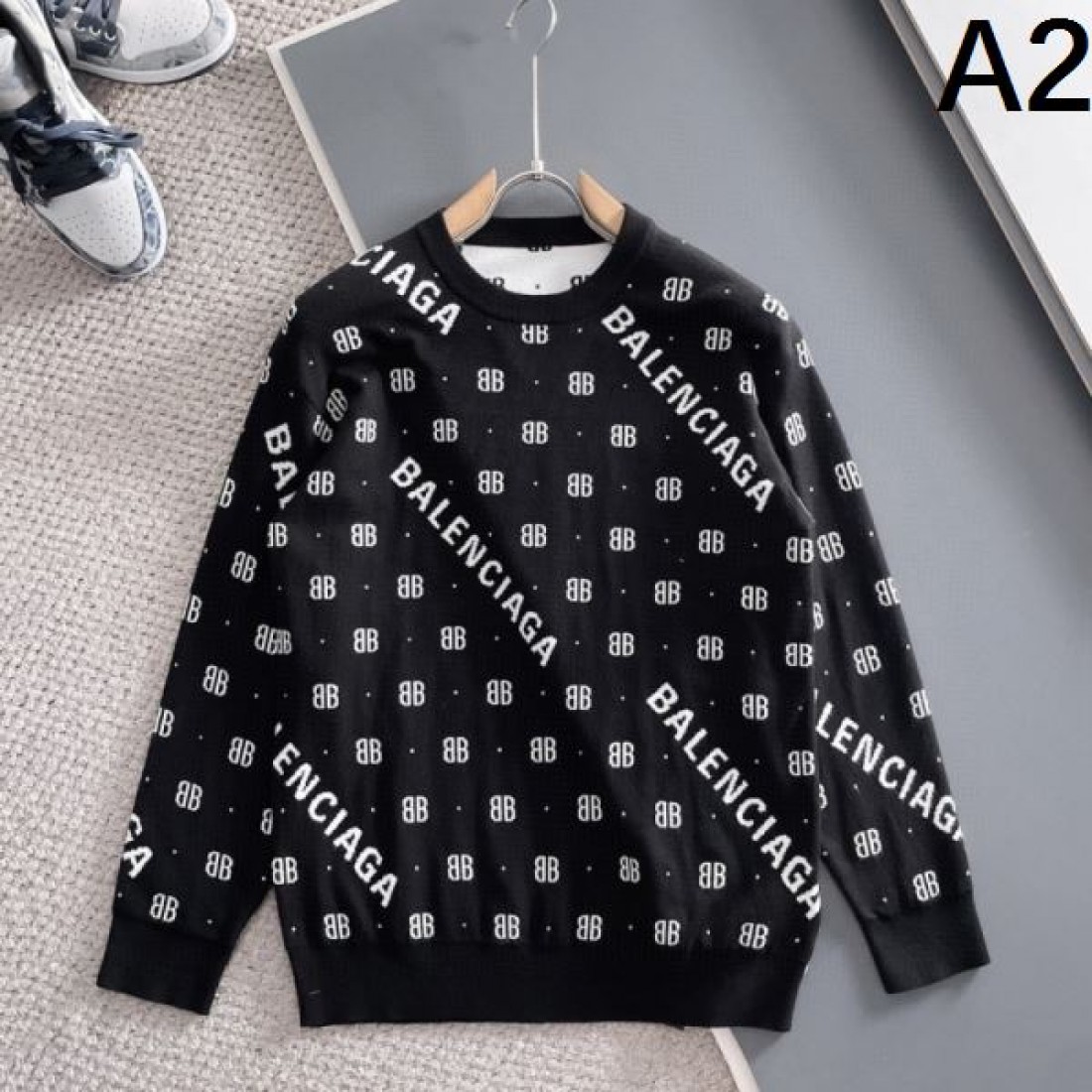  モード感 前衛的 トレンド BALENCIAGA バレンシアガ コピー セーター 存在感