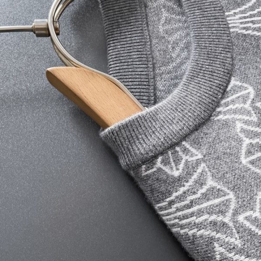 ストリート系 迫力 強め CHROME HEARTS クロムハーツ コピー セーター ラフ感 