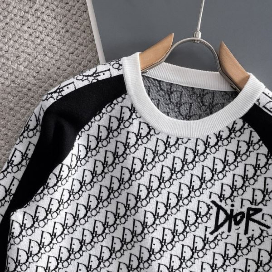 エレガント 上品 洗練 DIOR ディオール コピー セーター きれいめ 定番 人気