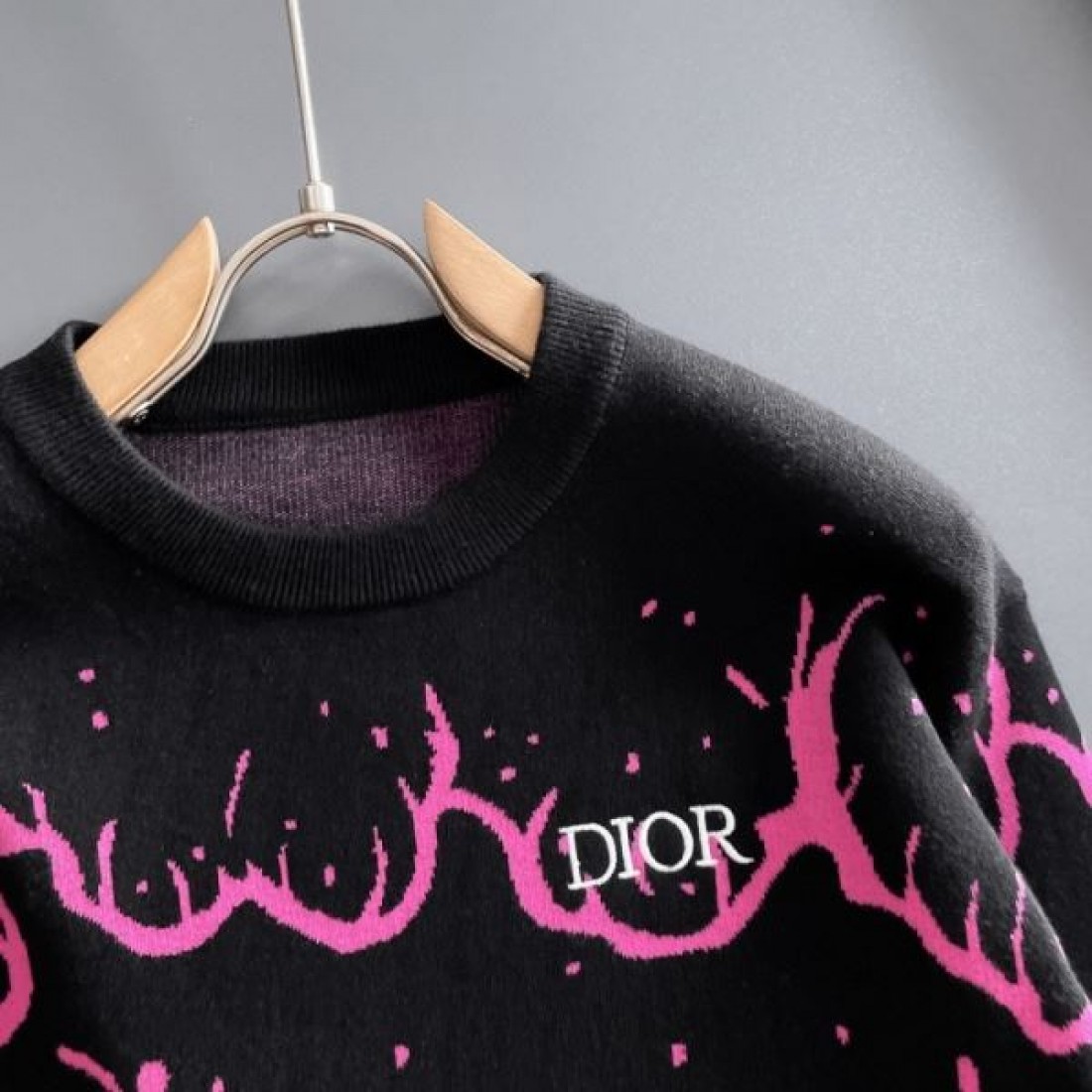エレガント 上品 女性的 DIOR ディオール コピー セーター 洗練 きれいめ 高評価