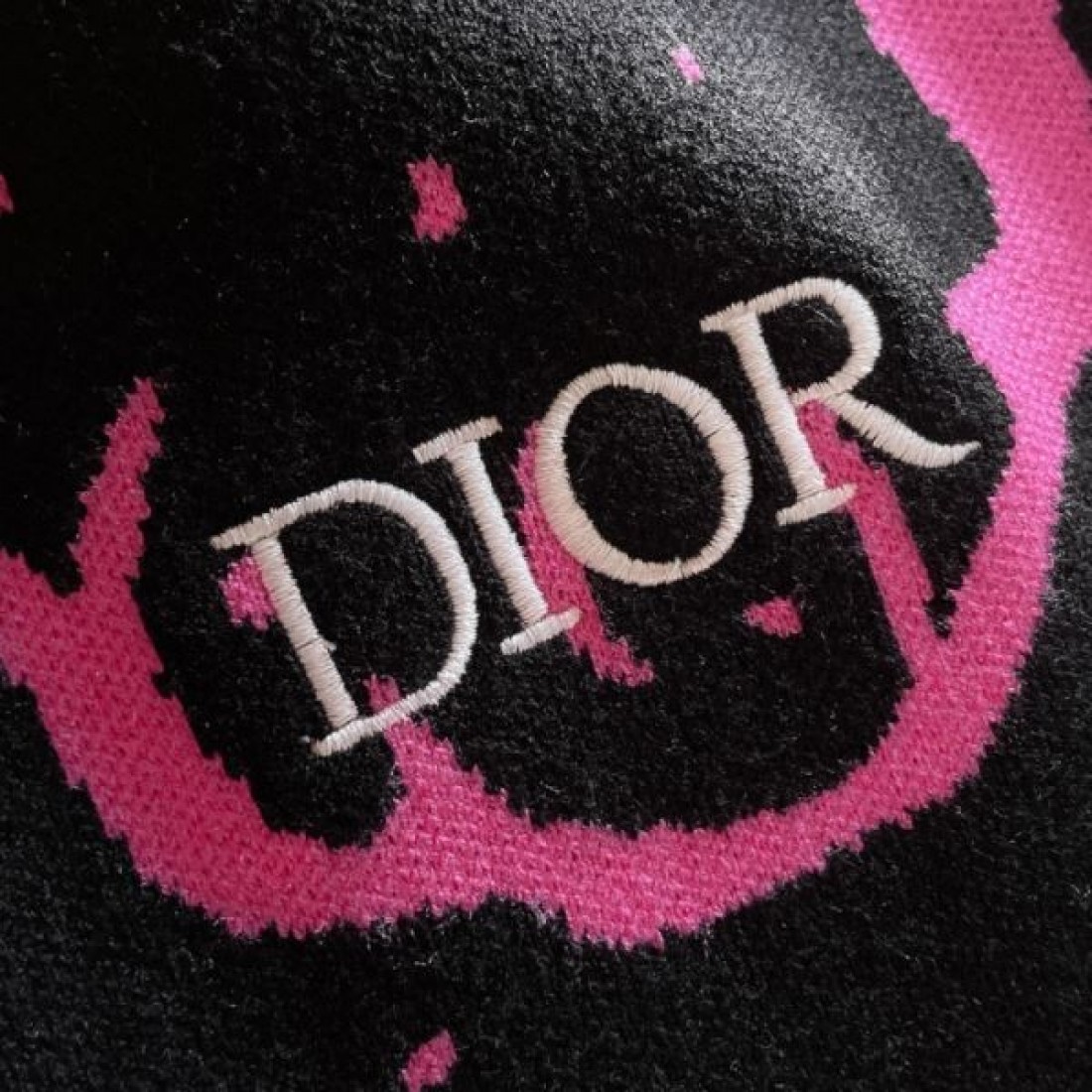 エレガント 上品 女性的 DIOR ディオール コピー セーター 洗練 きれいめ 高評価