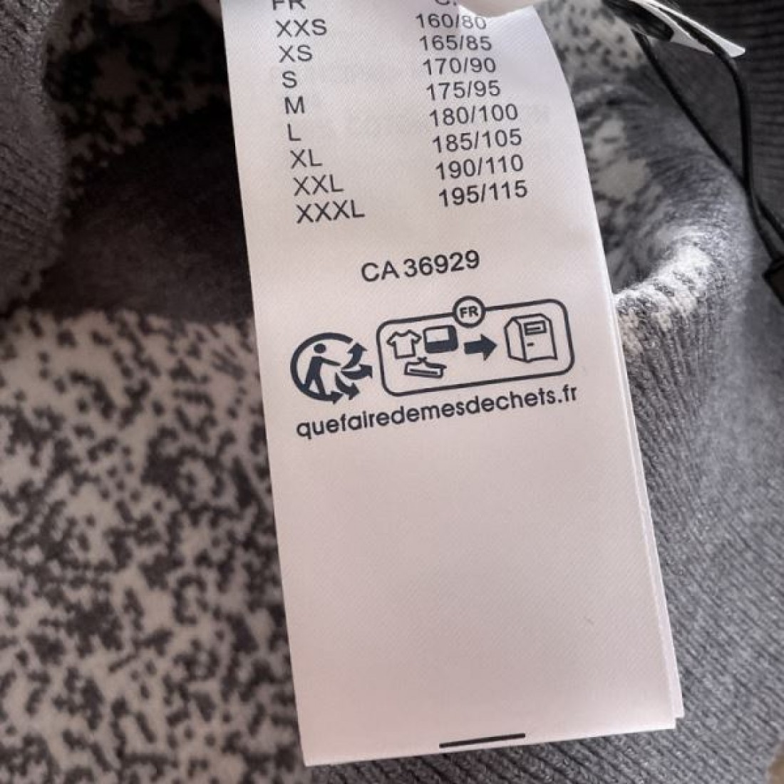 高級感 上品 洗練 LOUIS VUITTON ルイヴィトン コピー セーター 定番 おしゃれ