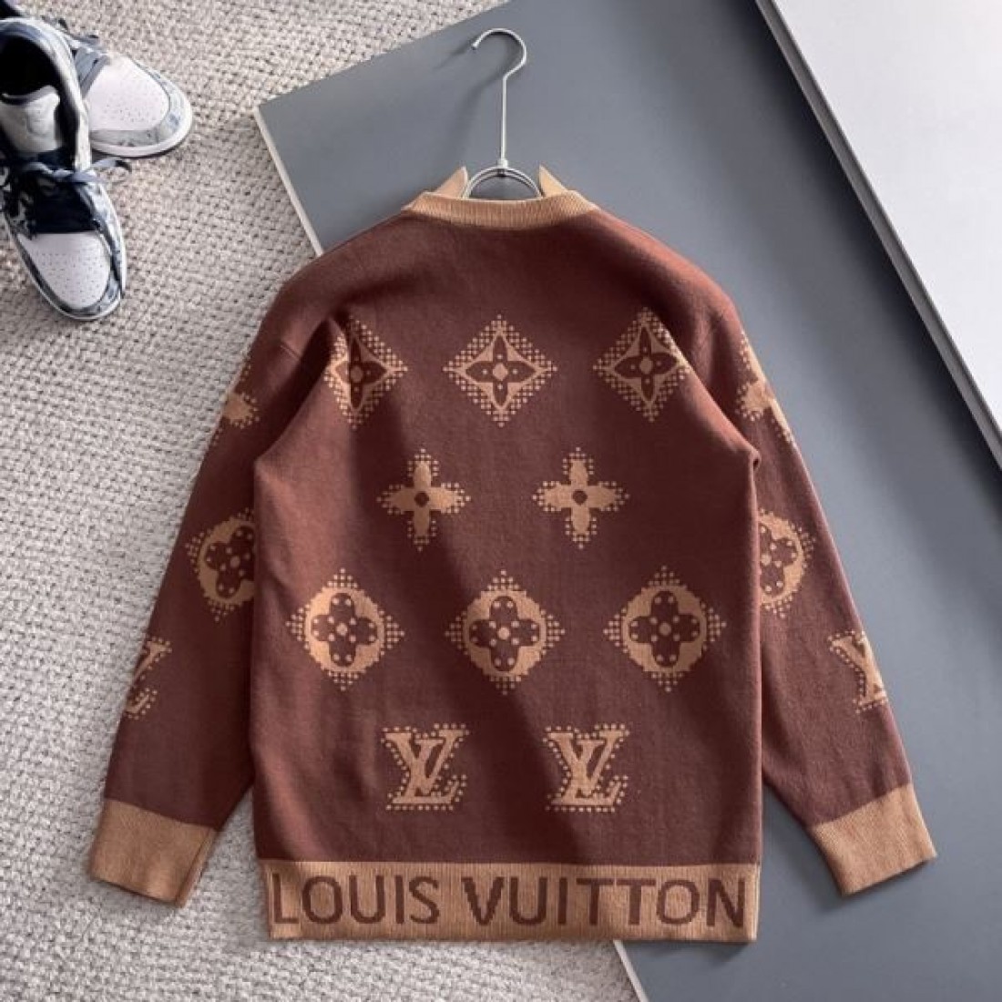 存在感 クラシック 上質 LOUIS VUITTON ルイヴィトン コピー セーター 人気 格上げ