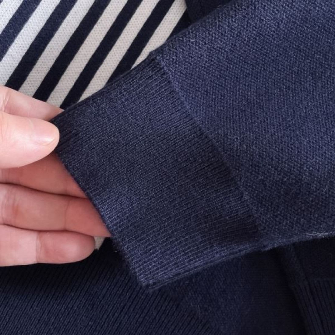  暖かい 機能的 プレミアム MONCLER モンクレール コピー セーター 高品質 冬向け