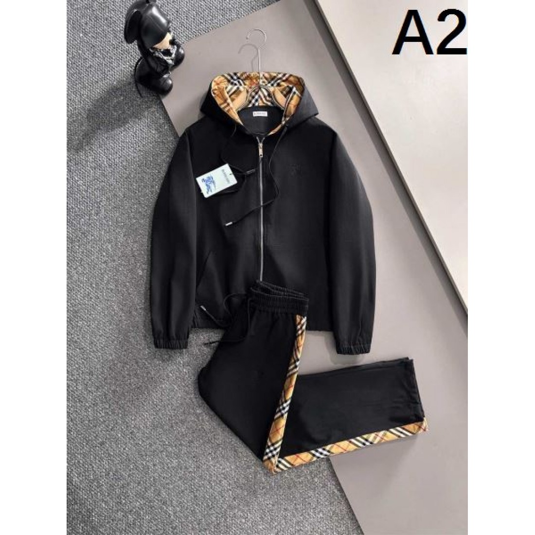 大人向け 正統派 BURBERRY バーバリー コピー 上下セット 落ち着き 