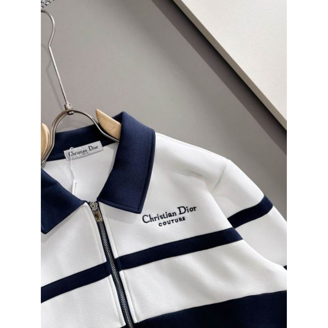 優雅 クラシカル 品格 DIOR ディオール コピー 上下セット 女性的 高評価 完成形