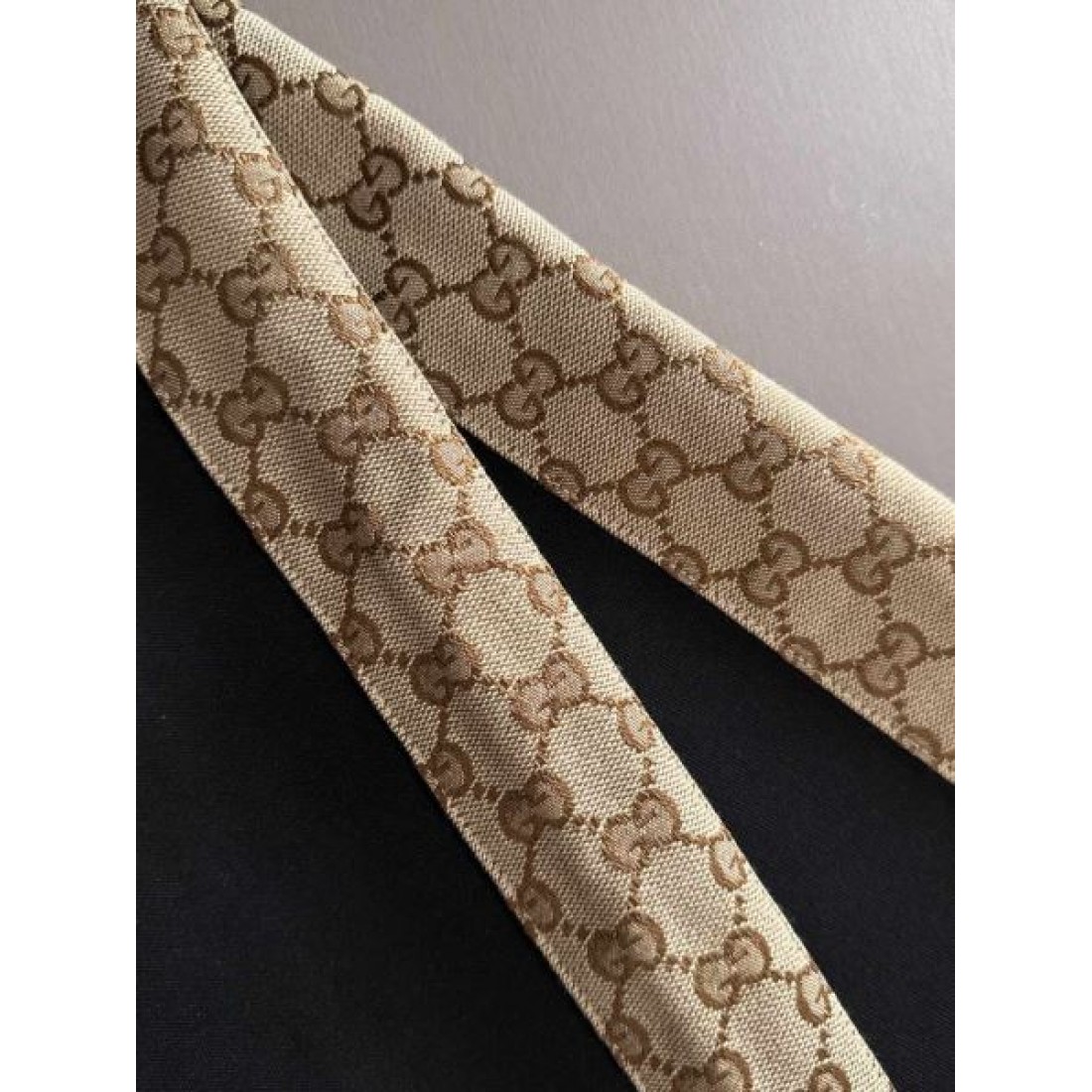 大胆 モード 派手 GUCCI グッチ コピー 上下セット 差別化 インパクト 注目度