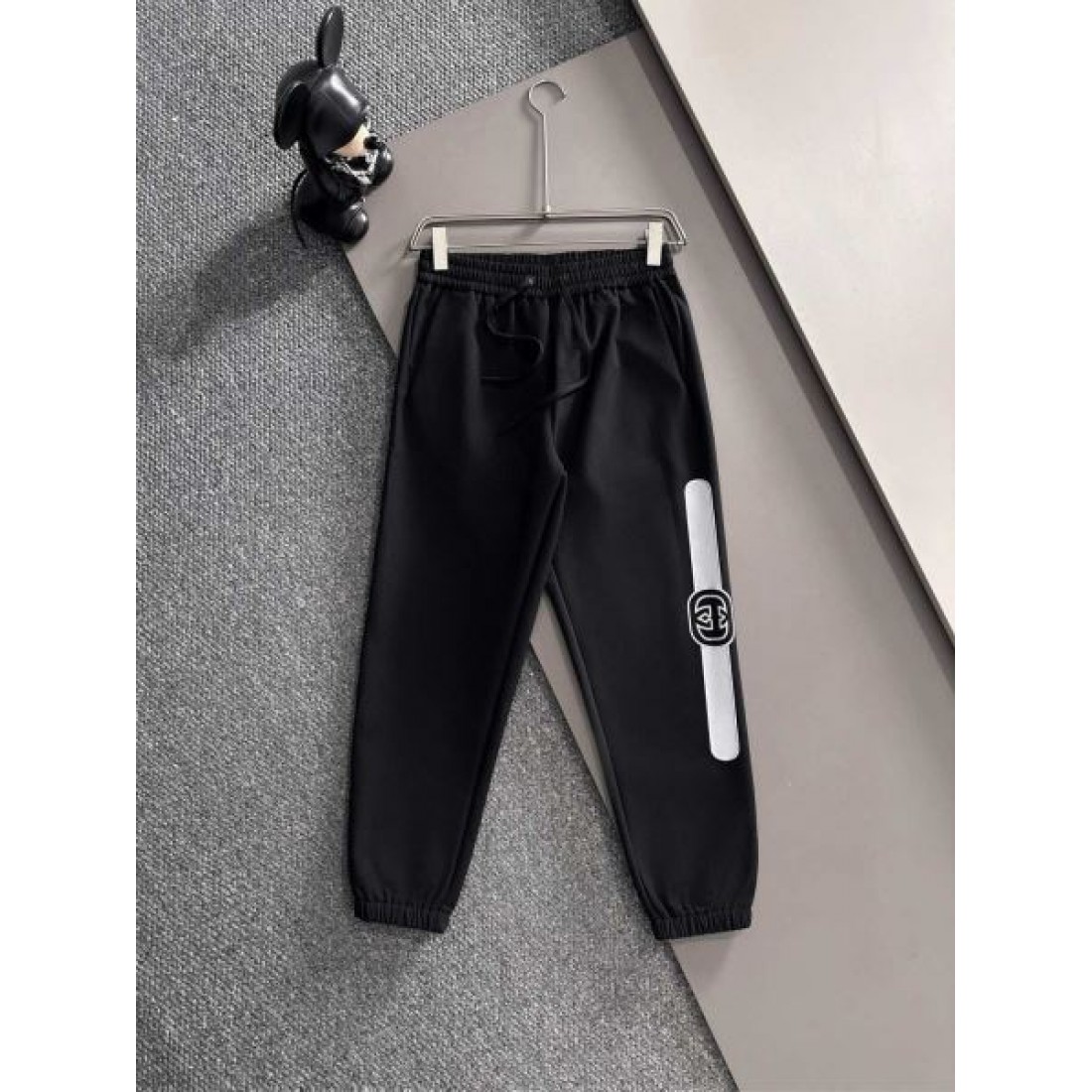  華やか アイコニック 個性派 GUCCI グッチ コピー 上下セット 印象的 デザイン性