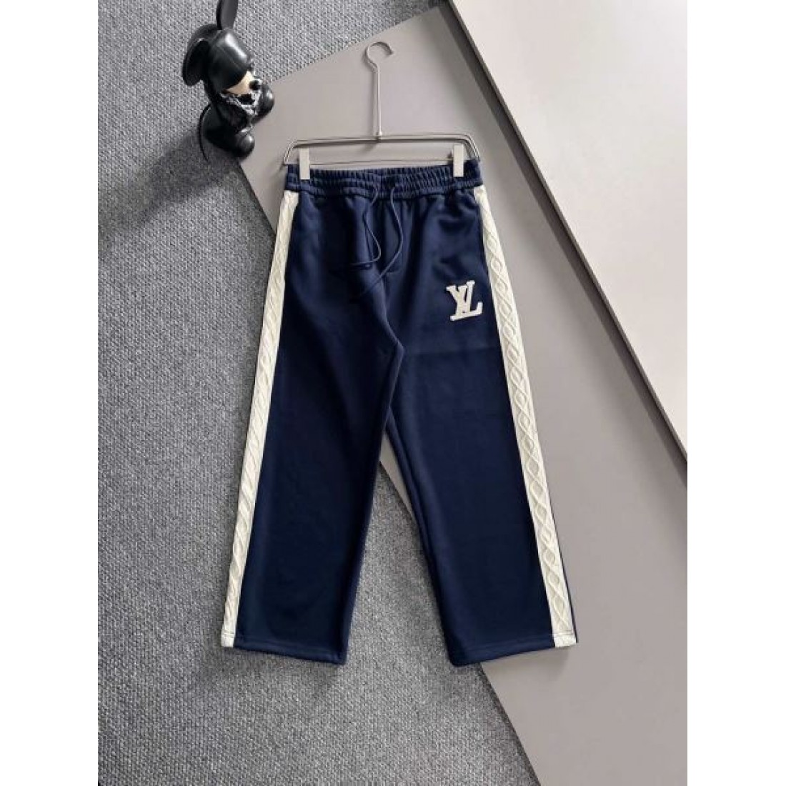 存在感 格上げ クール LOUIS VUITTON ルイヴィトン コピー 上下セット 万能 ハイセンス 