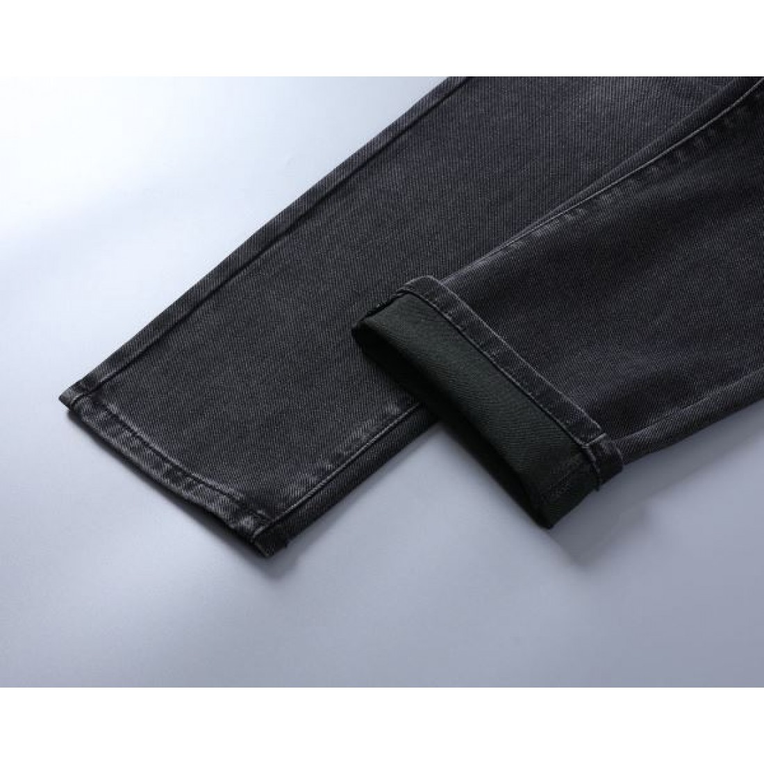 正統派 高品質 ARMANI アルマーニ コピー ジーパン 落ち着き 大人向け