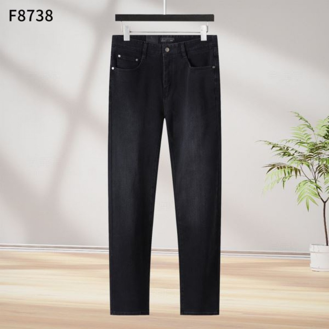 モダン 高級感 FENDI フェンディ コピー ジーパン 洗練 上品